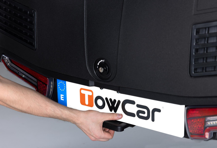 Towbox V3 zwarte LED-editie - bagagebox voor montage op de trekhaak